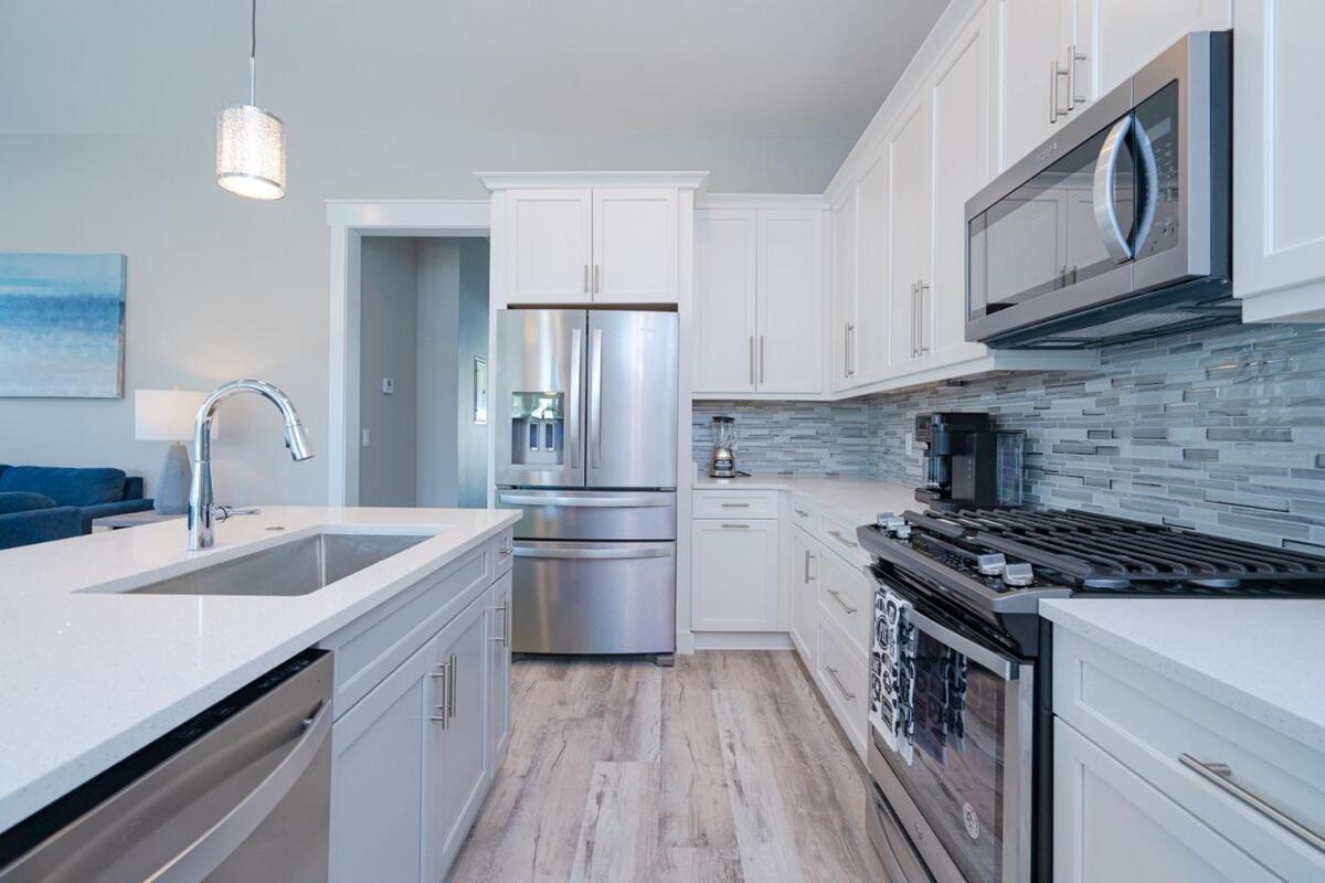 Brand New, Steps To Beach, Gulf Views, Heated Pool * Panama City Beach